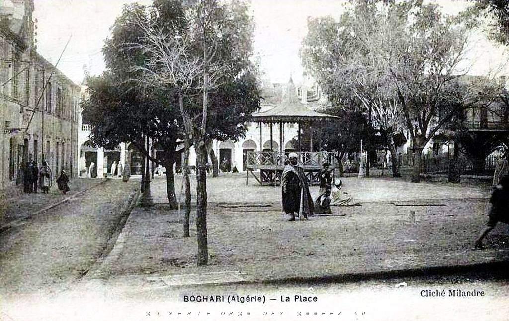 Boghari -Kiosque 02.jpg